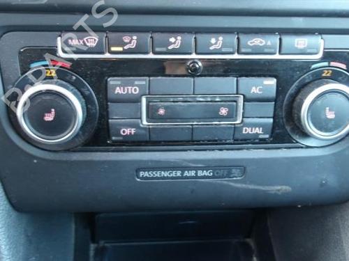 Licence plate light VW GOLF VI Convertible (517) 1.6 TDI | BP40397461I40 - Image 22