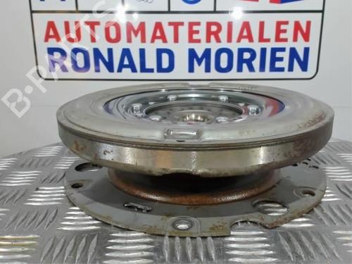 flywheel-audi-a5-8t3-2007-2008-2009-2010-2011-2012-2013-2014-2015-2016-2017-40375052 main image