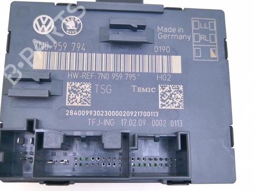 Electronic module SKODA SUPERB II (3T4) 1.8 TSI | BP40468529M83 - Image 3