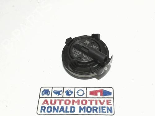 electronic-sensor-vw-golf-vii-5g1-bq1-be1-be2-2012-2013-2014-2015-2016-2017-2018-2019-2020-2021-40367342 main image
