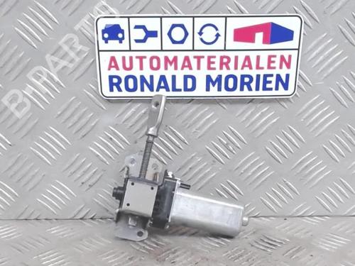 Used Electronic module Electronic module SKODA SUPERB II (3T4) 1.8 TSI (160 hp) 40469389 40469389