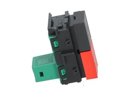 switch-opel-astra-l-ov5-2021-40474577 main image
