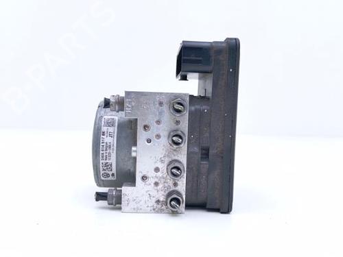 abs-pump-seat-leon-sportstourer-kl8-kld-2020-40416914 main image