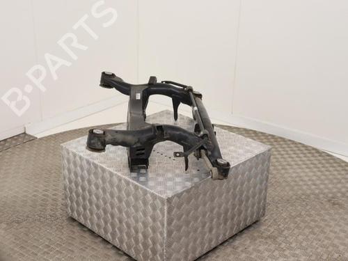 subframe-alfa-romeo-giulia-952_-2015-40421253 main image
