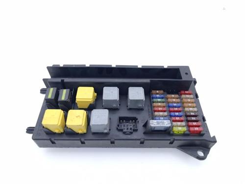 fuse-box-vw-crafter-30-35-bus-2e_-2006-2007-2008-2009-2010-2011-2012-2013-2014-2015-2016-40372559 main image
