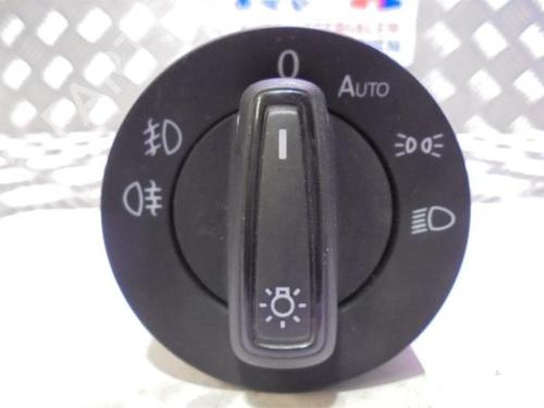 Used Headlight switch Headlight switch VW POLO VI (AW1, BZ1, AE1) 1.0 TSI (110 hp) 40360492 40360492