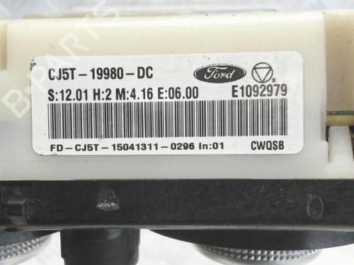 Climate control FORD KUGA II (DM2) 2.0 TDCi 4x4 | BP40468724I5 - Image 2