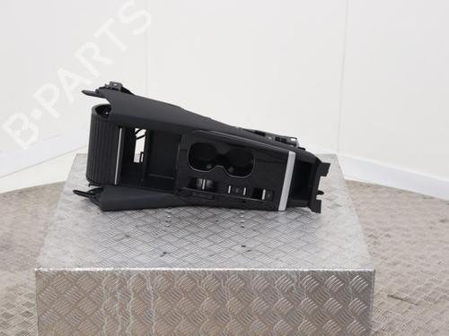 middle-console-citroen-c5-x-nd_-nc_-2021-40477117 main image