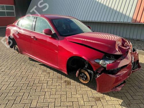 Interior roof light ALFA ROMEO GIULIA (952_) 2.2 D (952AEM250, 952AEA250) | BP40423250I8 - Image 5