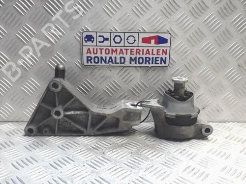 Used Engine mount Engine mount OPEL ZAFIRA / ZAFIRA FAMILY B (A05) 1.6 (M75) (115 hp) 40379065 40379065