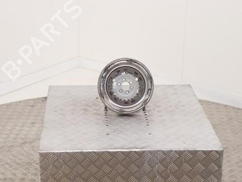 Used Flywheel Flywheel VW GOLF VII (5G1, BQ1, BE1, BE2) 1.5 TSI (130 hp) 40399153 40399153