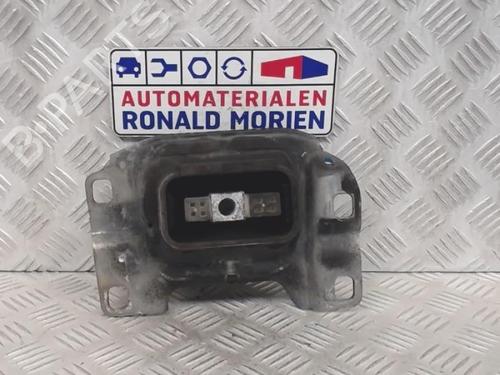 engine-mount-volvo-v40-hatchback-525-2012-2013-2014-2015-2016-2017-2018-2019-40379339 main image