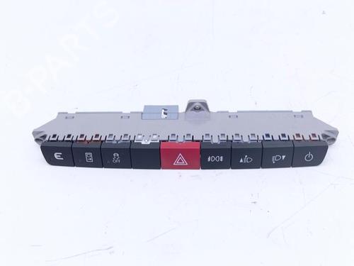 Used Warning switch Warning switch IVECO DAILY VI Van 35S18, 35C18, 40C18, 42S18, 50C18, 60C18, 65C18, 70C18 (175 hp) 40426038 40426038