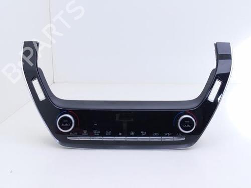 climate-control-toyota-corolla-estate-_e21_-2019-40420431 main image
