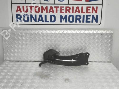 right-rear-suspension-arm-audi-q3-8ub-8ug-2011-2012-2013-2014-2015-2016-2017-2018-2019-2020-40386390 main image