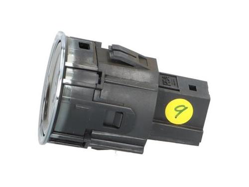 switch-opel-astra-l-ov5-2021-40474574 main image