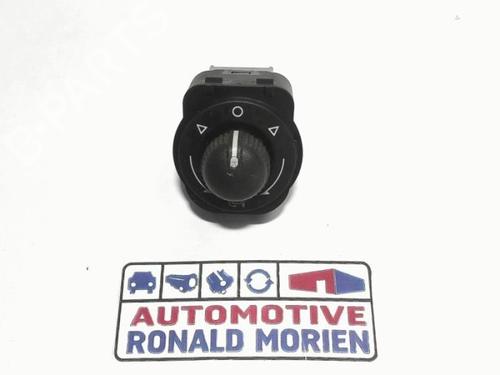 mirror-switch-fiat-500l-351_-352_-2012-40361586 main image
