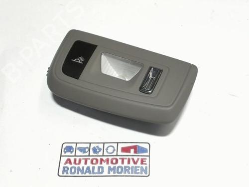 interior-roof-light-porsche-panamera-970-2009-2010-2011-2012-2013-2014-2015-2016-2017-40469564 main image