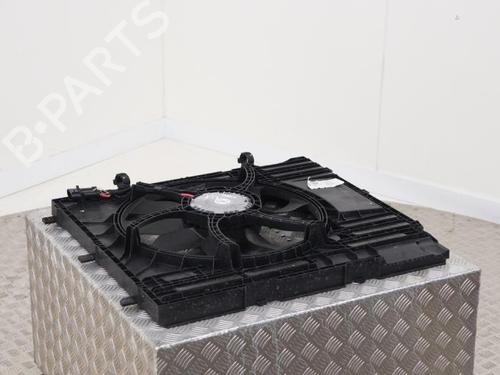 Used Radiator fan Radiator fan MAN TGE Van 2.0 TDI (01V, 03V, 36V, UYB, UYC, UYD) (177 hp) 40477458 40477458