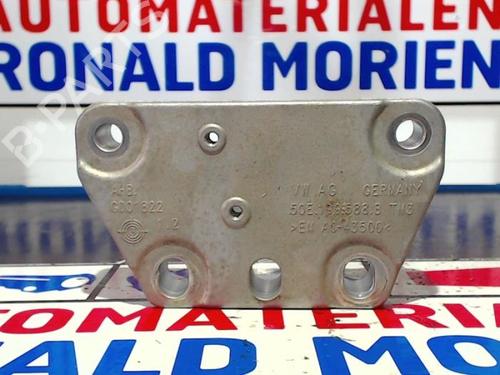 engine-mount-vw-golf-vii-5g1-bq1-be1-be2-2012-2013-2014-2015-2016-2017-2018-2019-2020-2021-40379262 main image