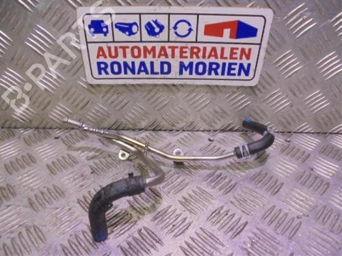 pipe-vw-touran-5t1-2015-40376151 main image