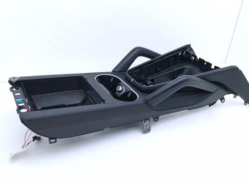 middle-console-porsche-cayenne-9ya-2017-40421387 main image
