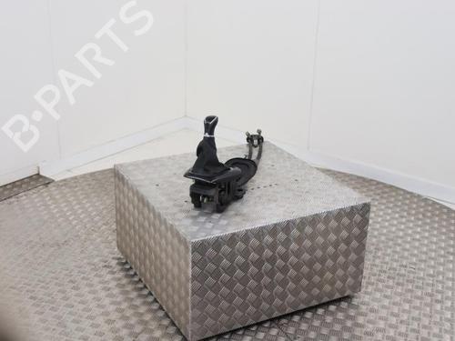 Gear lever OPEL CORSA F (P2JO) 1.2 (68) | BP40478355M90 - Image 2
