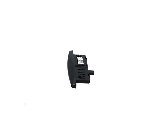 display-monitor-mercedes-benz-e-class-w212-2009-2010-2011-2012-2013-2014-2015-2016-40409898 main image