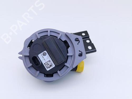 Used Auxiliary water pump Auxiliary water pump VW ID. Buzz Bus (EBB, EBJ) Electric (EBB) (204 hp) 40415951 40415951
