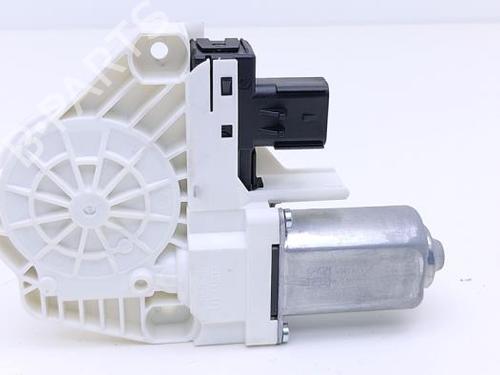 electronic-module-tesla-model-y-5yjy-2019-40415478 main image