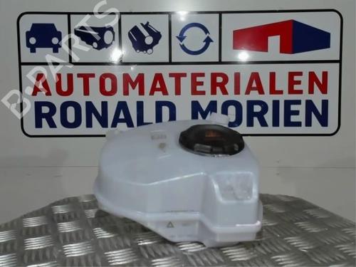 expansion-tank-vw-golf-viii-cd1-da1-2019-40369214 main image