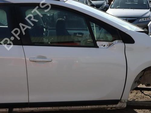 right-front-door-peugeot-2008-i-cu_-2013-40477087 main image