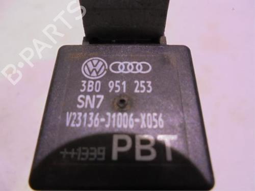 Electronic sensor SKODA RAPID Spaceback (NH1) 1.2 TSI | BP40469106M84 - Image 4