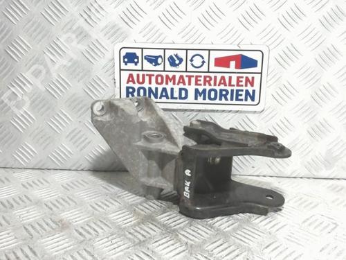 Used Engine mount Engine mount SUZUKI SX4 (EY, GY) 1.6 VVT (RW416, YA21S) (120 hp) 40379362 40379362
