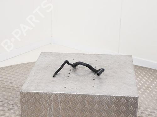 pipe-audi-q3-f3b-2018-40405888 main image