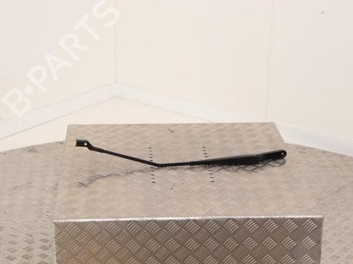 Used Front windshield wiper arm Front windshield wiper arm CUPRA FORMENTOR (KM7, KMP) 2.5 VZ5 4Drive (390 hp) 40475085 40475085
