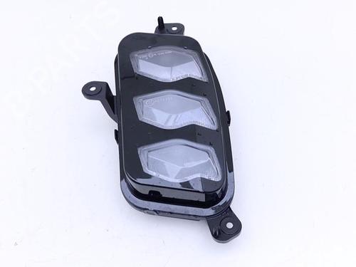 left-daytime-light-vw-id4-e21-2020-40421759 main image