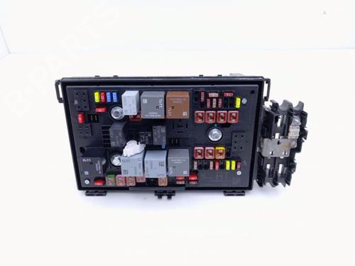fuse-box-opel-astra-j-p10-2009-2010-2011-2012-2013-2014-2015-2016-40372484 main image