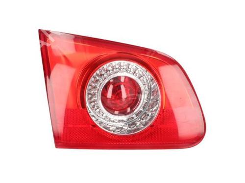 left-taillight-vw-passat-b6-variant-3c5-2005-2006-2007-2008-2009-2010-2011-40395832 main image
