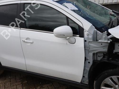 right-front-door-suzuki-sx4-s-cross-jy-2013-40477792 main image