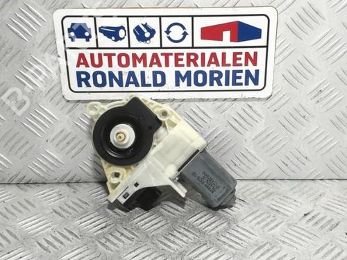 Used Electronic module Electronic module PORSCHE PANAMERA (970) 3.0 D (250 hp) 40482607 40482607
