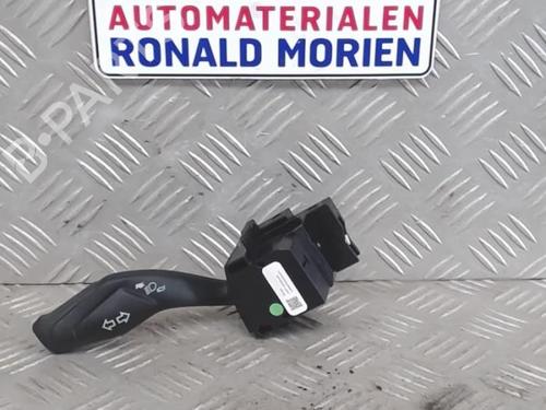 steering-column-stalk-ford-focus-iii-2010-2011-2012-2013-2014-2015-2016-2017-2018-2019-2020-40360617 main image