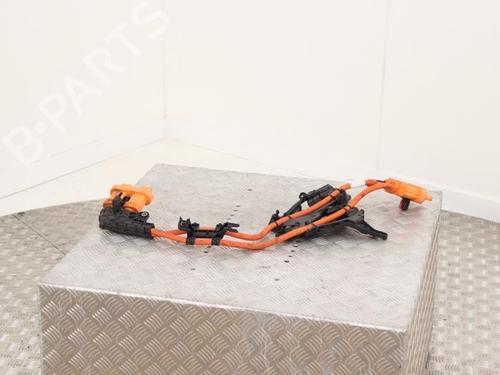 cable-vw-id-buzz-cargo-eba-2022-40406875 main image