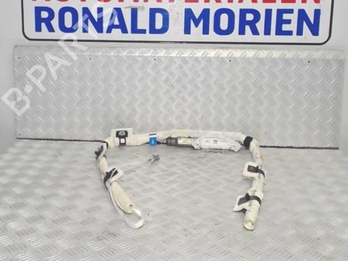 left-curtain-airbag-ford-focus-iii-turnier-2010-2011-2012-2013-2014-2015-2016-2017-2018-2019-2020-40428238 main image