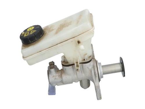 Used Brake master cylinder Brake master cylinder VW UP! (121, 122, BL1, BL2, BL3, 123) 1.0 (60 hp) 40390231 40390231