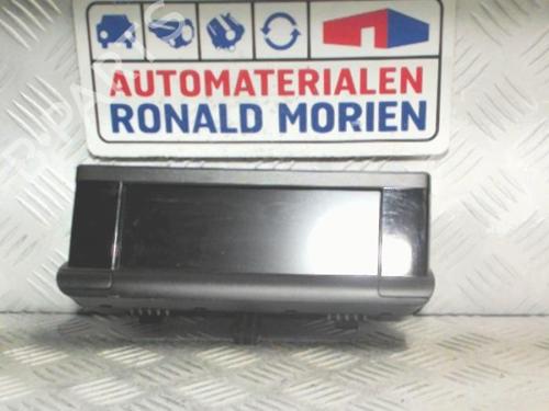 instrument-cluster-citroen-c4-cactus-2014-40468595 main image