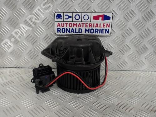 Used Heater blower motor Heater blower motor RENAULT TRAFIC II Van (FL) 2.0 dCi 115 (FL01, FL0U, FL00, FL0H, FL0M) (114 hp) 40381296 40381296