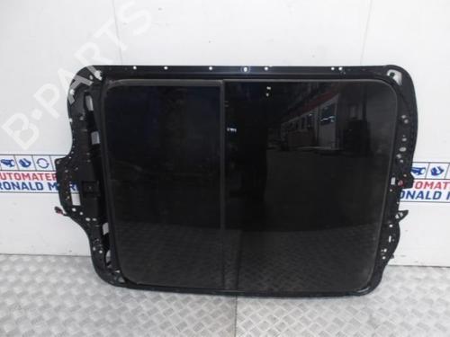 sunroof-audi-q3-8ub-8ug-2011-2012-2013-2014-2015-2016-2017-2018-2019-2020-40389171 main image