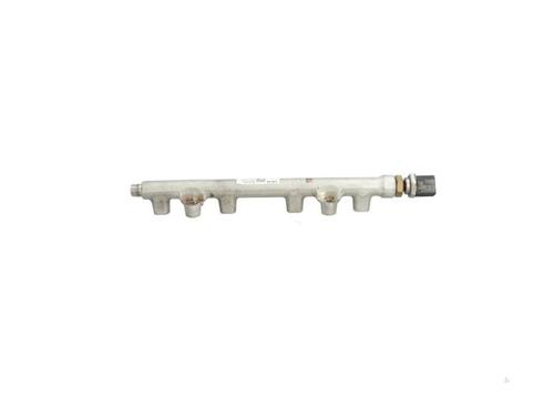 injection-rail-vw-golf-viii-cd1-da1-2019-40475660 main image