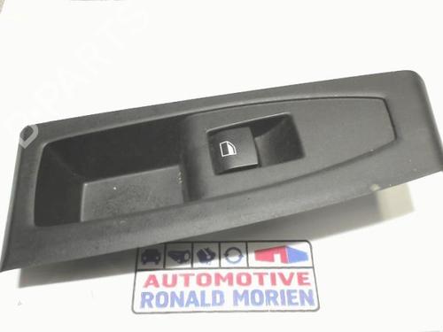 switch-bmw-2-active-tourer-f45-2013-2014-2015-2016-2017-2018-2019-2020-2021-40469200 main image
